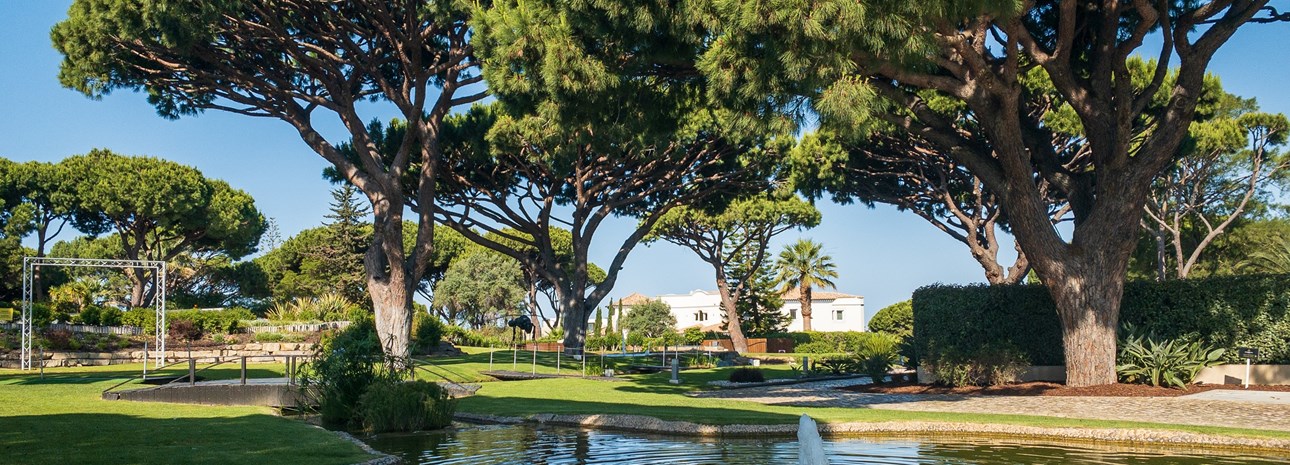 Discover the Ultimate Luxury Lifestyle in Vale do Lobo, Portugal