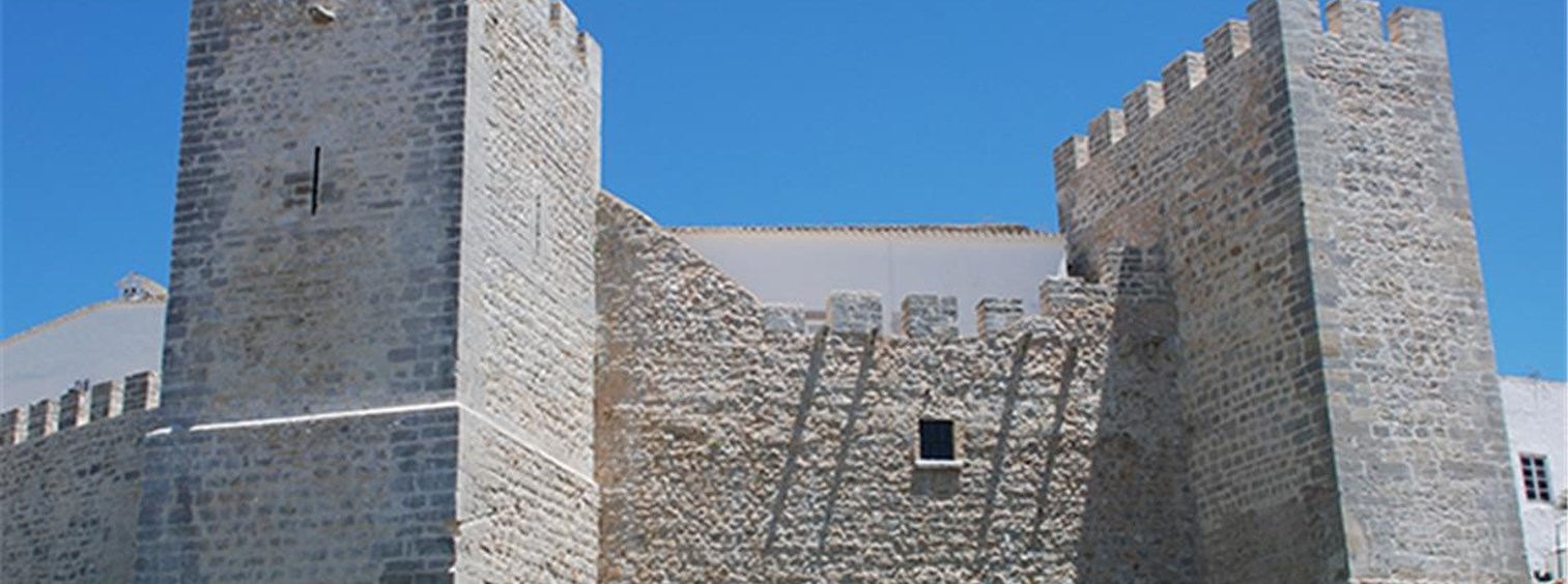 Entdecken Sie Loulé: Eine historische und reizvolle Stadt an der Algarve.
