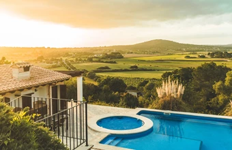 Seasonal Residency: Making the Most of Your Algarve Property Throughout the Year