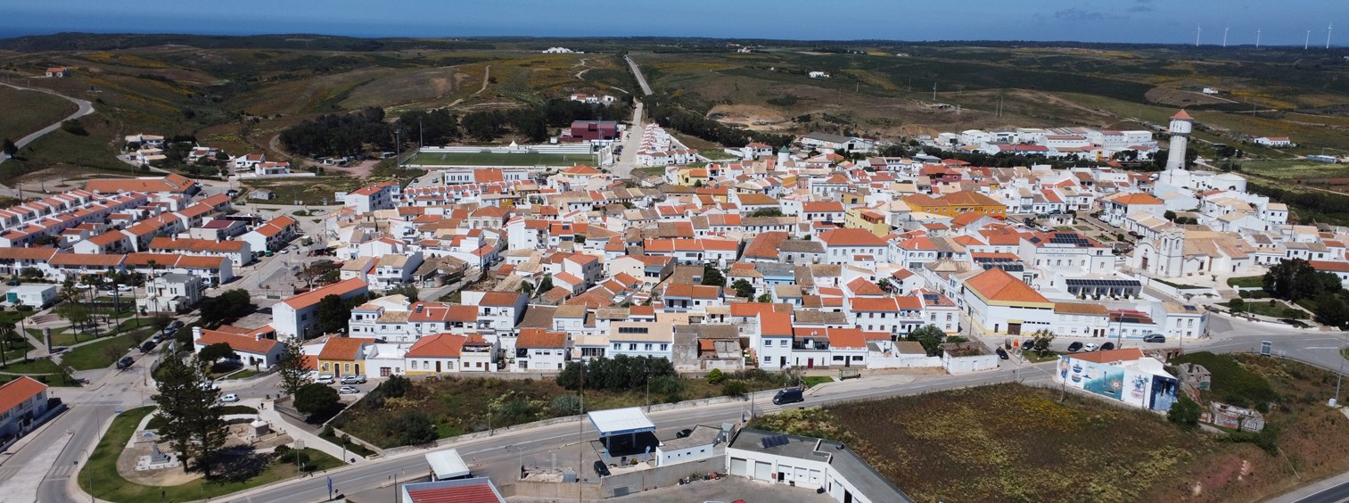 Descubra Vila do Bispo no Barlavento Algarvio: A sua porta de entrada para a felicidade costeira