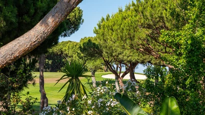 An Outstanding Golf Front Luxury Villa