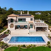 New villa exuding sophistication & elegance